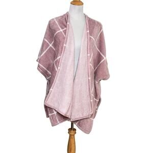 Cuddl Duds® Double Plush Reversible Wrap Pink